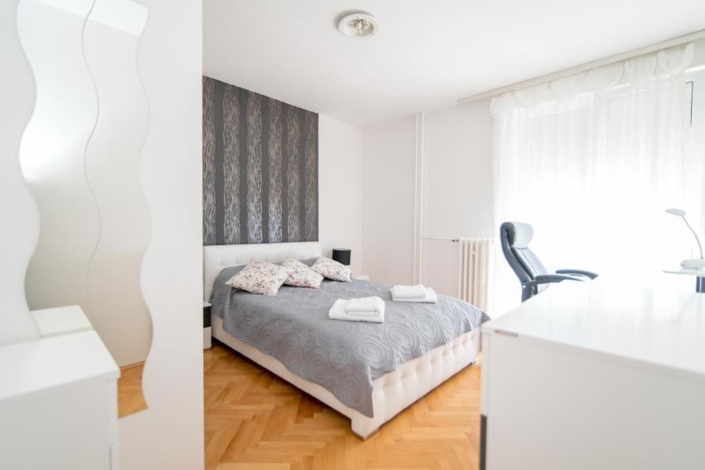 Apartment Anteo Σπλιτ Εξωτερικό φωτογραφία