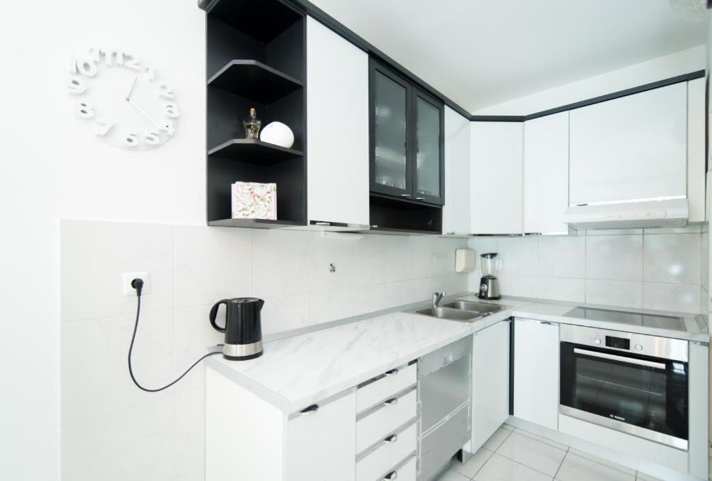 Apartment Anteo Σπλιτ Εξωτερικό φωτογραφία
